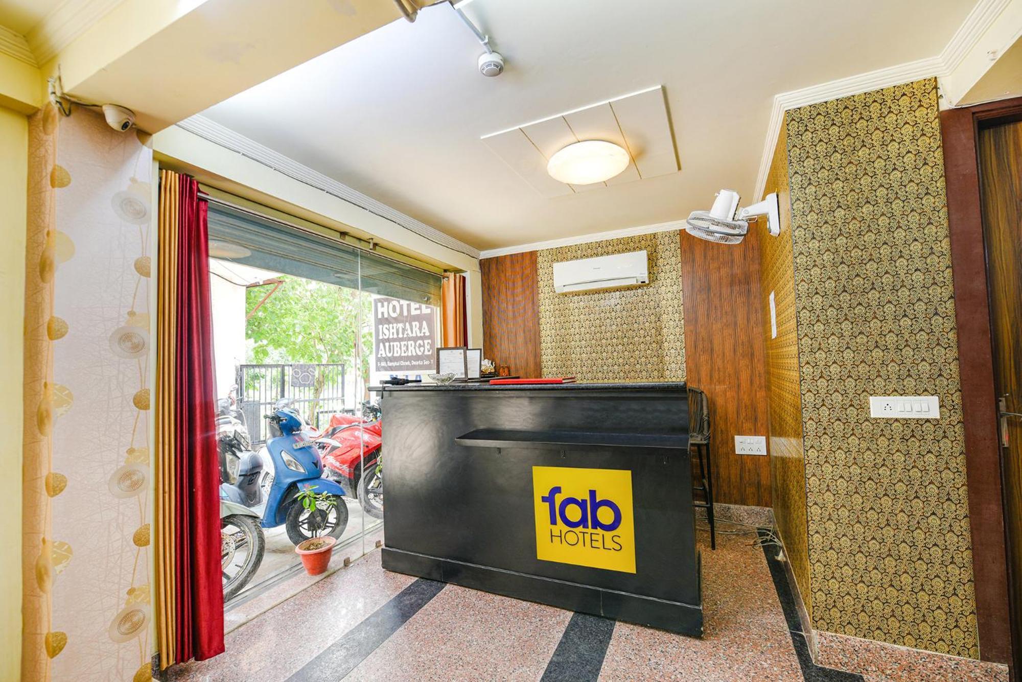 Fabhotel Ishtara Auberge - Nr Yashobhoomi Convention Centre Ню Делхи Екстериор снимка